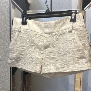 Alice + Olivia white shorts size 2